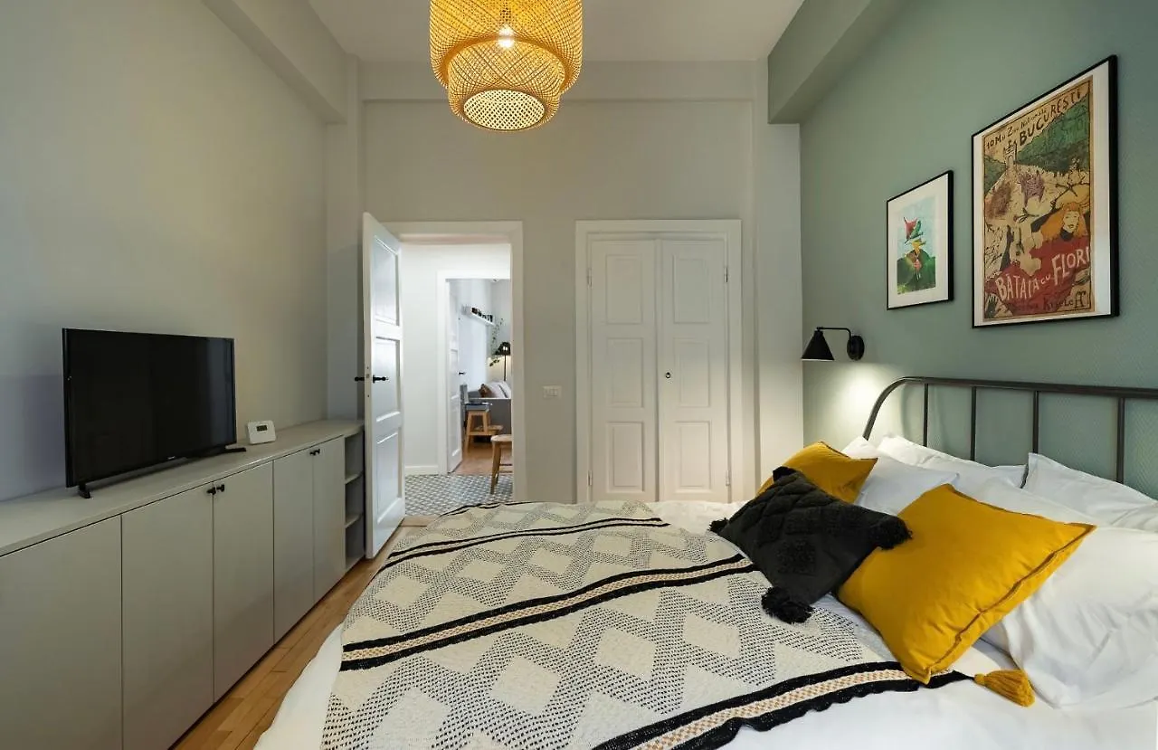 Bohemian Apartment In Old Town - Self Check-In Bucharest