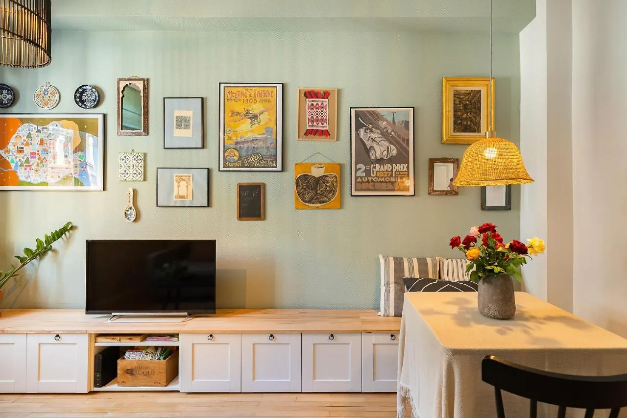 Bohemian Apartment In Old Town - Self Check-In Bucharest