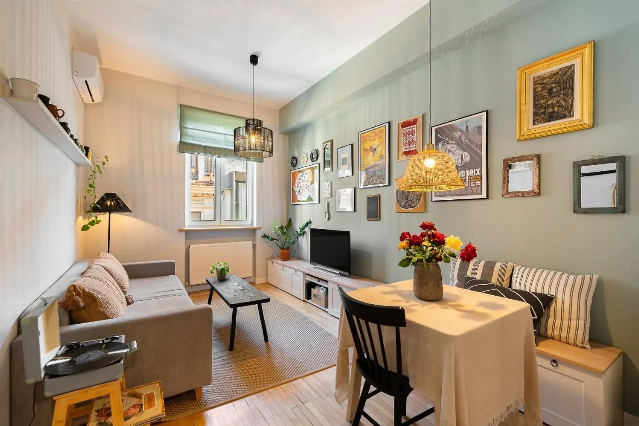 Bohemian Apartment In Old Town - Self Check-In Bucharest