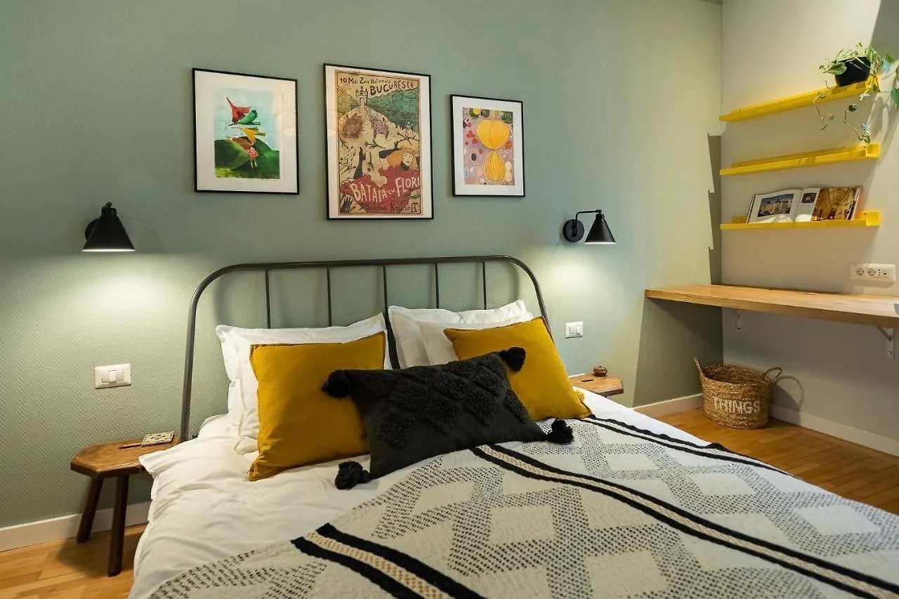 Bohemian Apartment In Old Town - Self Check-In Bucharest